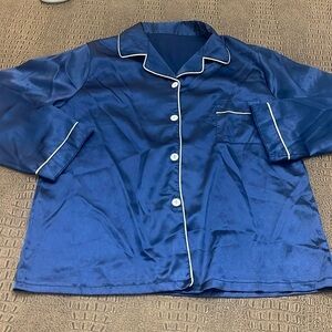 Blue Satin Pajama Top Button Up Sleep Shirt White Piping Women’s Size Large